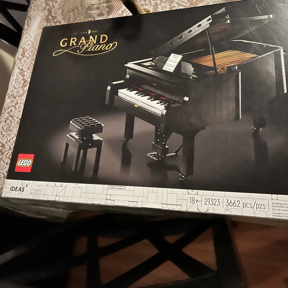 NIB Lego Ideas #031 Piano Dr COLA
